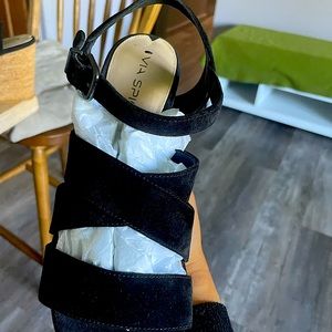 Via Spiga platform sandals 8US